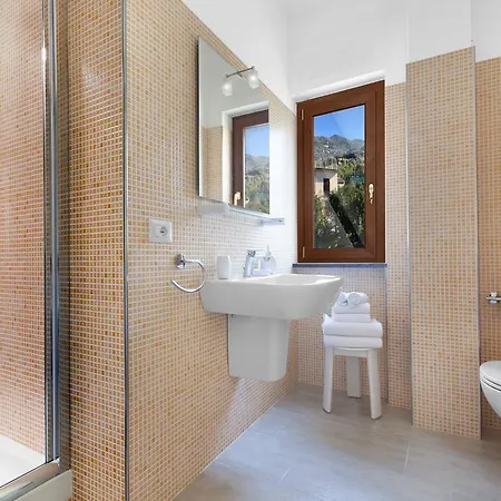 Depandance Quattro Piazze 3*